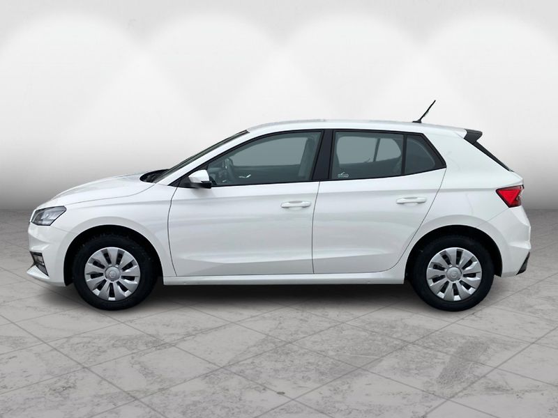 Škoda Fabia 1,0 MPI 59 kW Selection - fotka 4 z 29