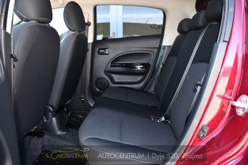 Mitsubishi Space Star 1.2i VÝHŘEV  - fotka 14 z 44