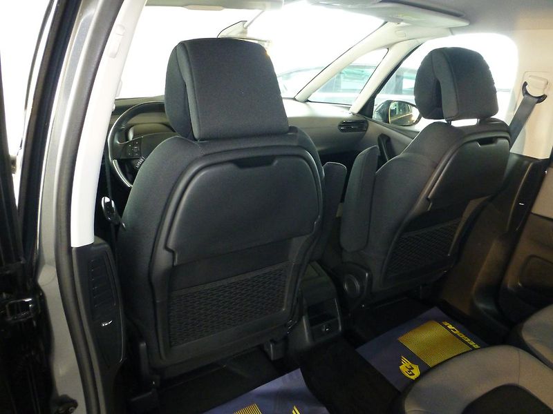 Citroën C4 Picasso (2016) 1.6HDI-88KW*PARK.S**NAVIG**ALU - fotka 15 z 27