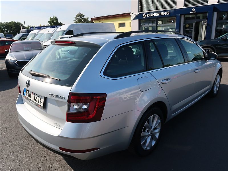 Škoda Octavia 1,6 TDi,85kW,Style,ČR,serv.kn. - fotka 3 z 28