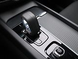 Volvo XC60 2,0 B4 145KW AWD MOMENTUM - náhled 30