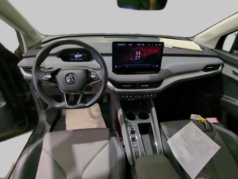 Škoda Enyaq 150kw, iV80 19ALU TZ SOH 98% - fotka 5 z 10