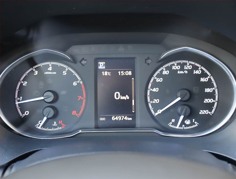 Toyota Yaris (2018) 1.5 Dual VVT-i, Automat - fotka 11 z 22