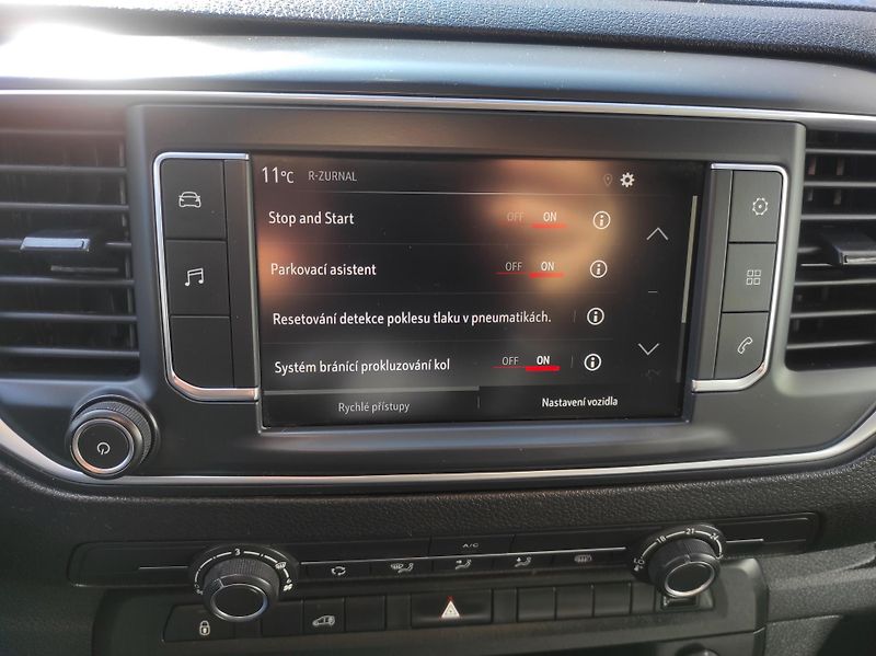 Opel Vivaro 1,5CDTi L1H1, 88kW, ČR - fotka 17 z 45