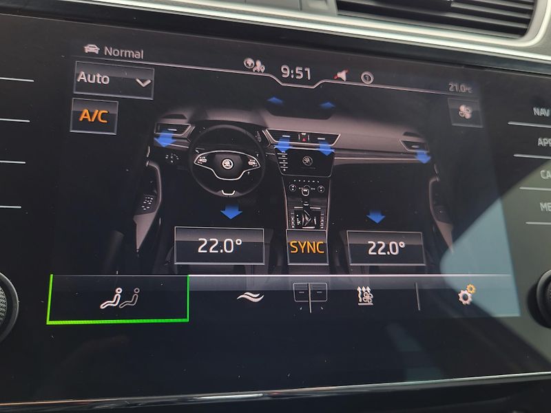 Škoda Superb III FL 2.0 TDi DSG STYLE+ *ČR - fotka 14 z 46