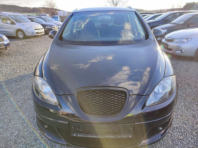 Seat Altea (2008) - fotka 15 z 37