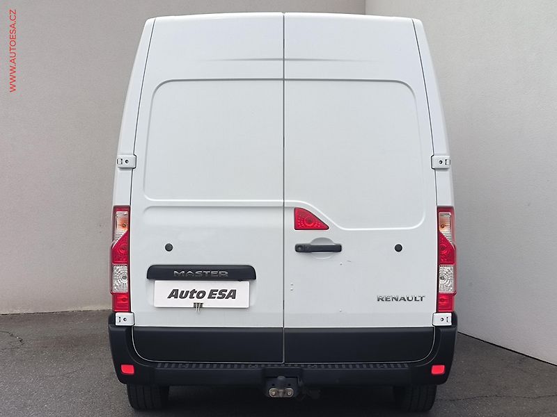 Renault Master (2020) 2.3dCi L2H2, 110kW, AC - fotka 5 z 25