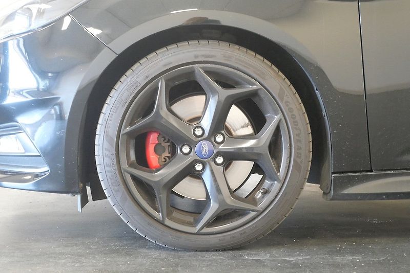 Ford Focus - fotka 10 z 22