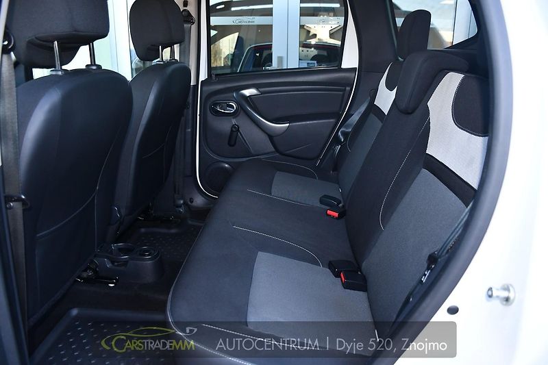 Dacia Duster 1.2TCe 92kW  - fotka 13 z 47