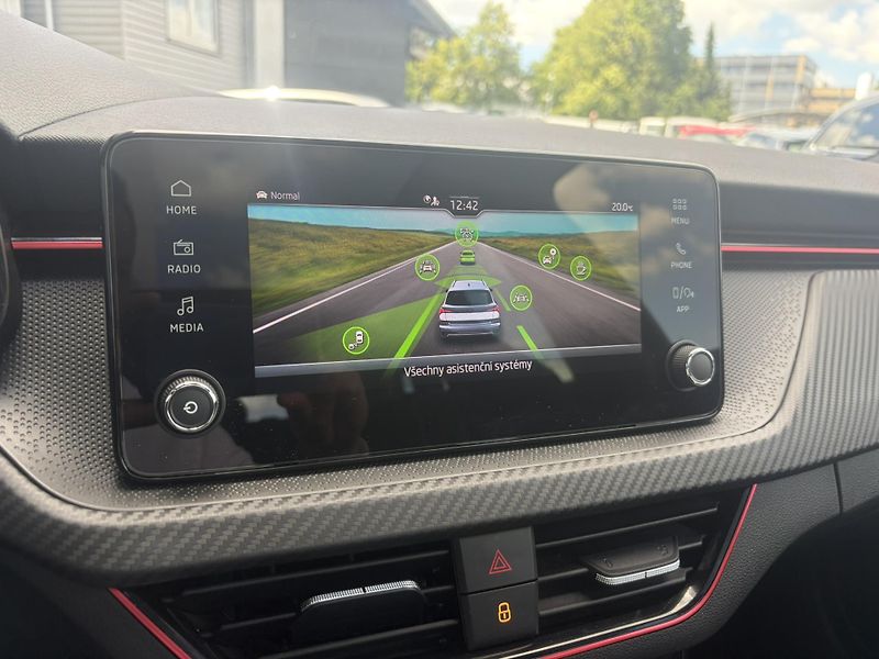 Škoda Kamiq 1.0TSi 85kW Monte Carlo - fotka 20 z 26