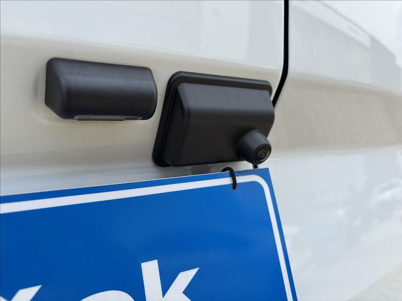 Ford Transit Custom 2,0 EcoBlue 100kW Trend L2 - fotka 16 z 45