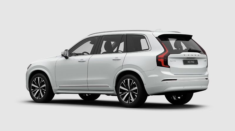 Volvo XC90 (2026) B5 AWD CORE 7míst AUT - fotka 14 z 20
