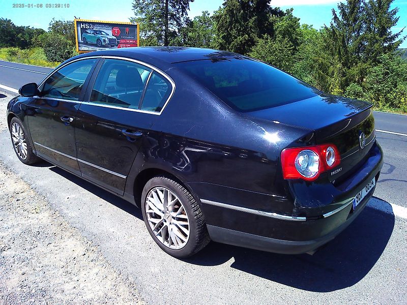 Volkswagen Passat 2.0TDi, 125kW, klima - fotka 3 z 29