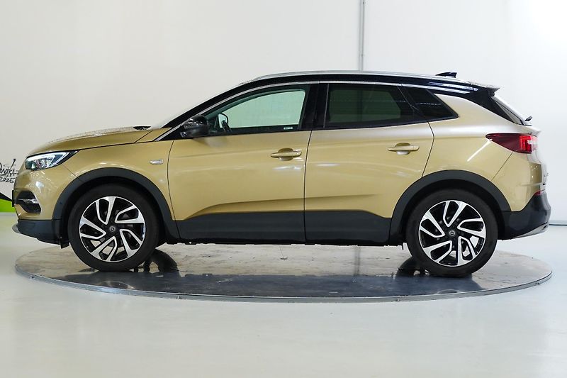 Opel Grandland X - fotka 3 z 29