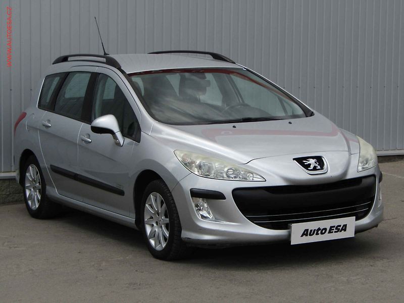 Peugeot 308 (2011) 1.6 i, ČR, AC, temp, tažné - fotografie inzerátu