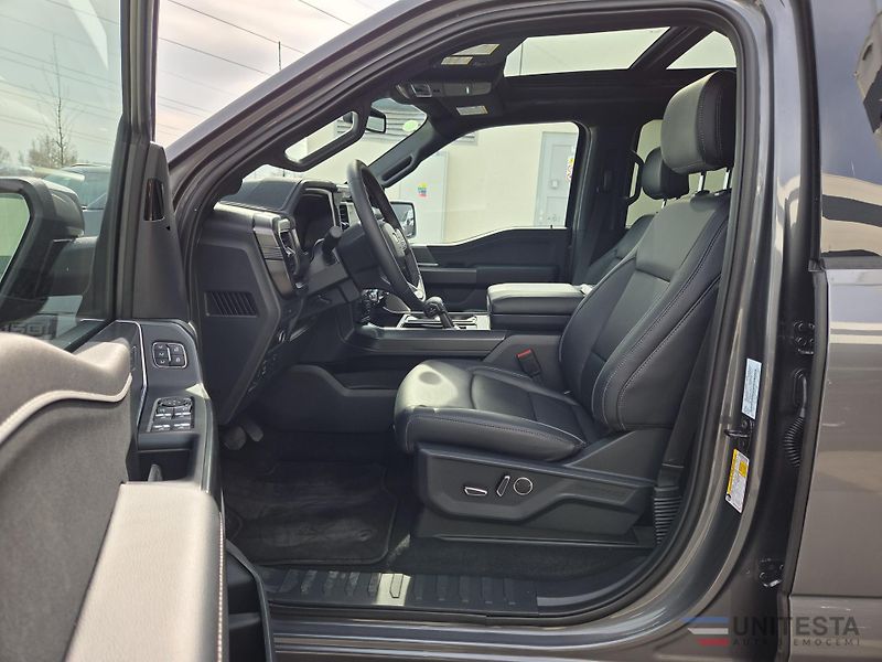 Ford F-150 (2026) F150 Lariat sport V8  400HP - fotka 6 z 34