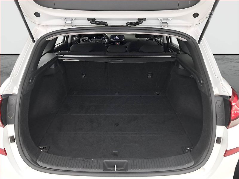 Hyundai i30 (2018) 1.0 T-GDI, Serv.kniha - fotka 14 z 18
