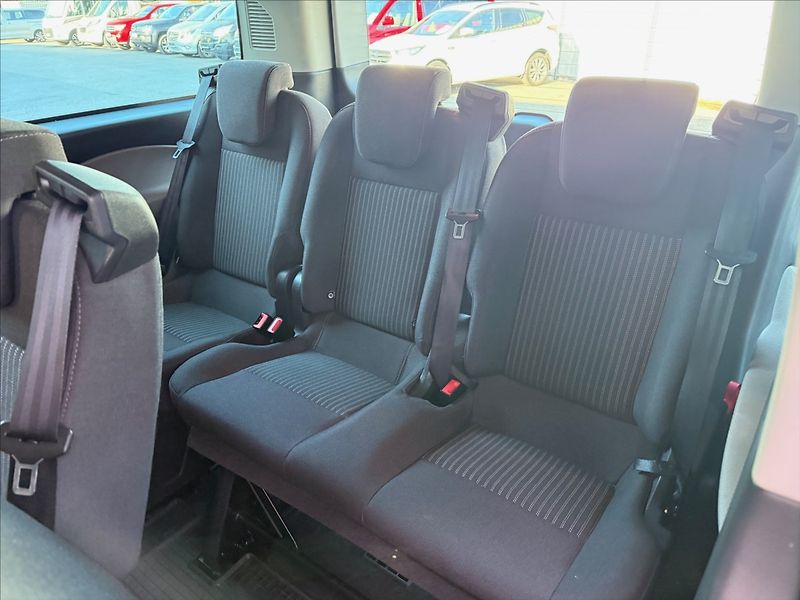 Ford Tourneo Custom 2,2 Trend,92kW,nové pneu - fotka 15 z 30