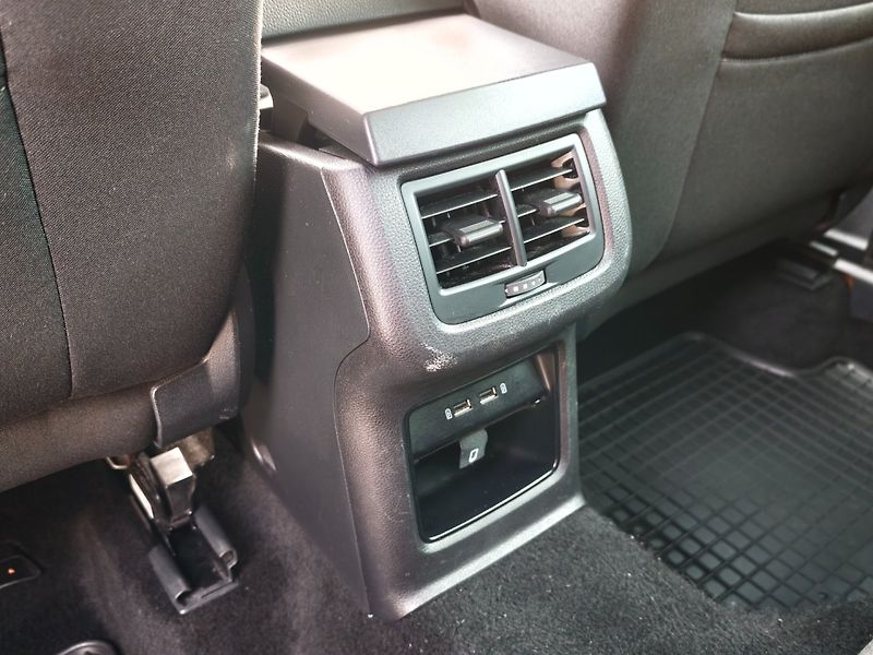 Seat Ateca (2018) 1,4 TSI 110 KW 4x4 Xcellence - fotka 14 z 34