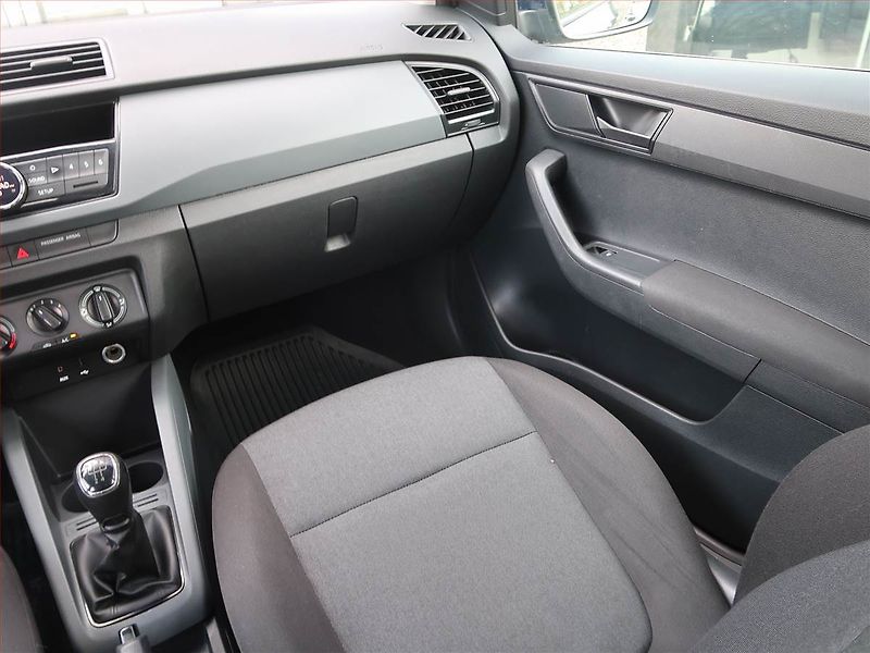 Škoda Fabia (2017) 1.4 TDI, nová STK, CZ doklady - fotka 8 z 16