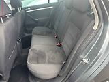 Volkswagen Golf (2010) 1.6 TDi, DSG - náhled 10