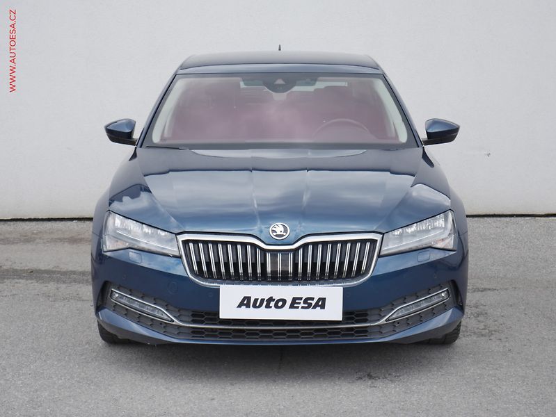 Škoda Superb (2022) 1.5 TSi, Style, LED, navi - fotka 2 z 29