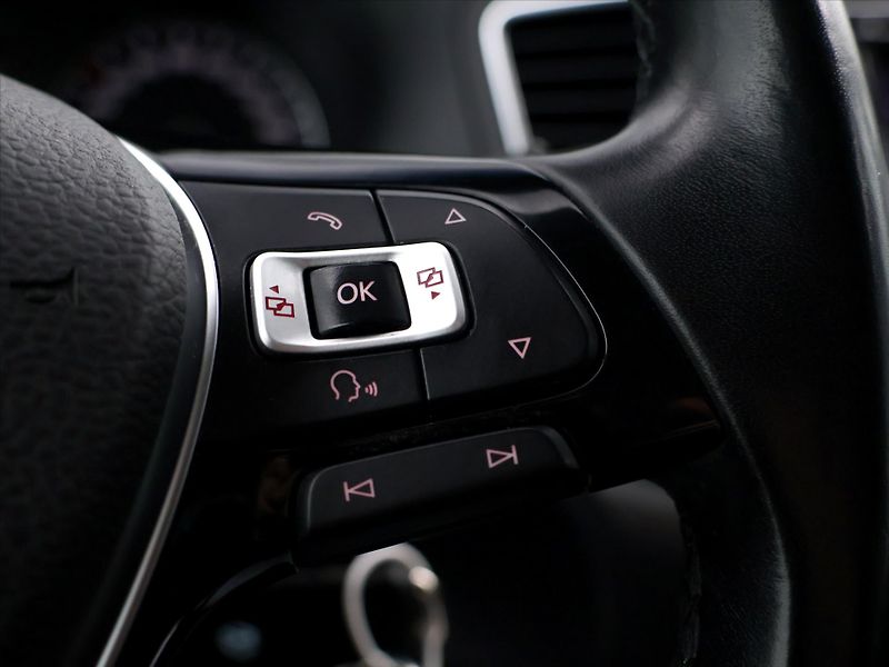 Volkswagen Sharan 2,0 TDI 135kW Comfortline DSG - fotka 24 z 39