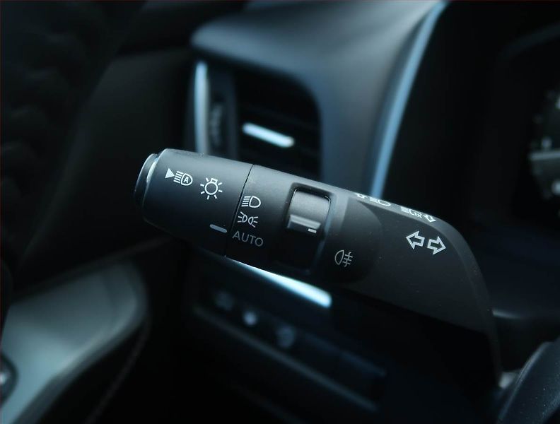 Nissan Qashqai (2025) N-Connecta 1.3 DIG-T MHEV - fotka 16 z 22