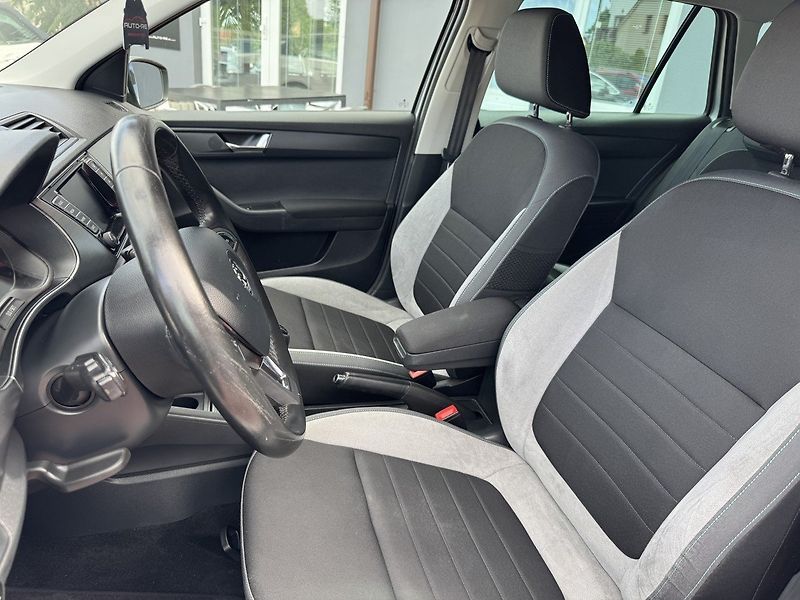 Škoda Fabia (2016) 1.2TSi Joy Navi Digi Klima - fotka 25 z 48