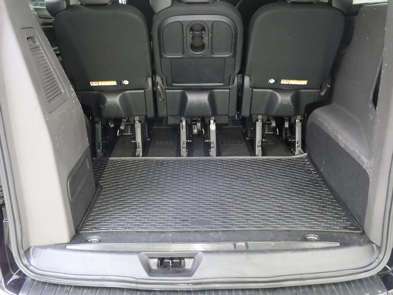 Ford Tourneo Custom - fotka 24 z 25