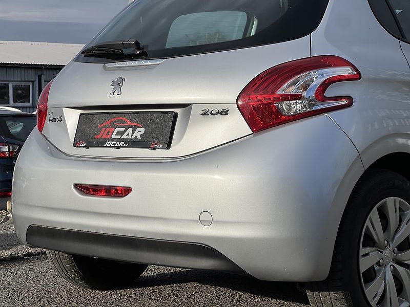 Peugeot 208 1.2i KLIMATIZACE ABS ASR ESP - fotka 41 z 41