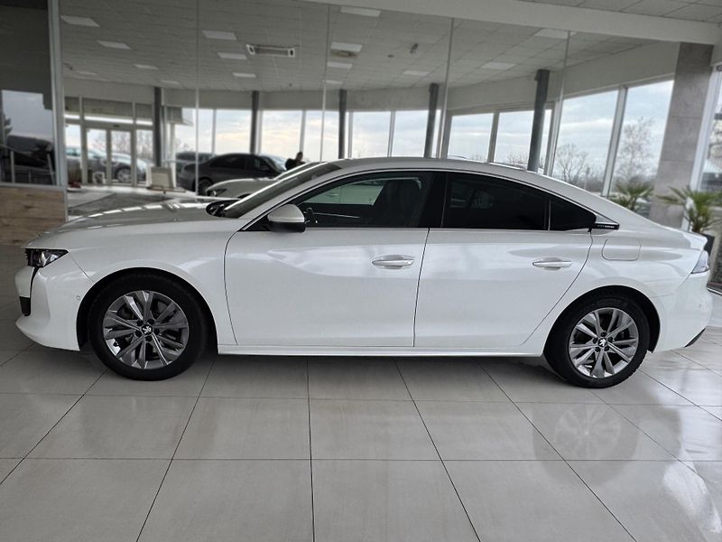Peugeot 508 Hybrid 225*AT8*REZERVACE! - fotka 8 z 38