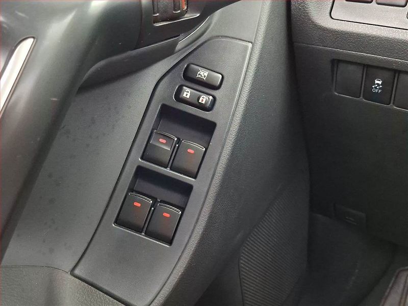 Toyota Verso (2013) 1.8 Valvematic, ČR,1.maj - fotka 17 z 17