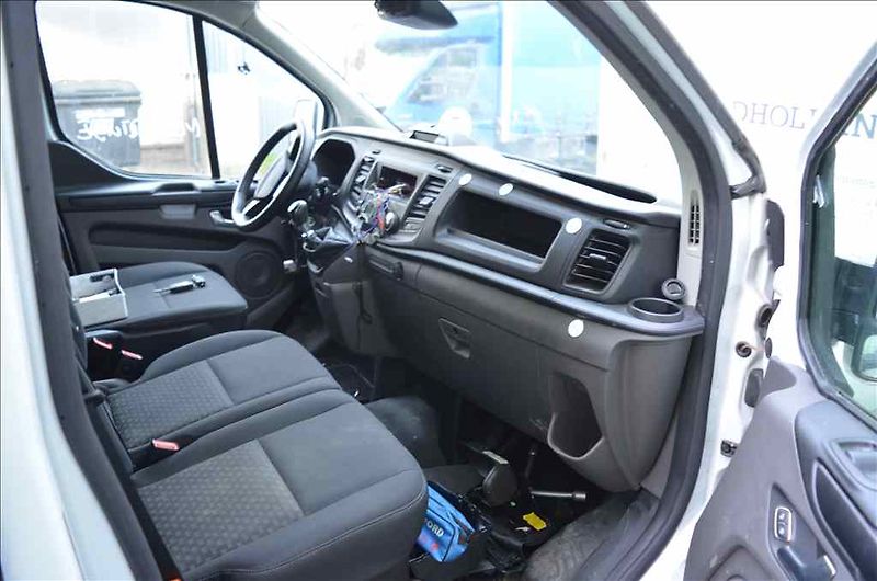 Ford Transit (2022) CUSTOM 2,0 TDCI - fotka 9 z 16