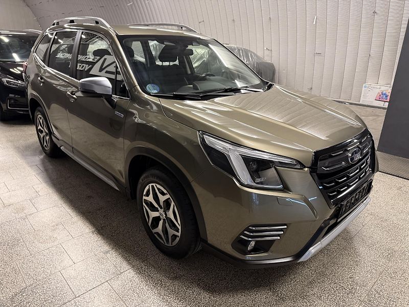 Subaru Forester (2023) 2.0i Hybri,REZERVOVÁNO - fotka 17 z 46