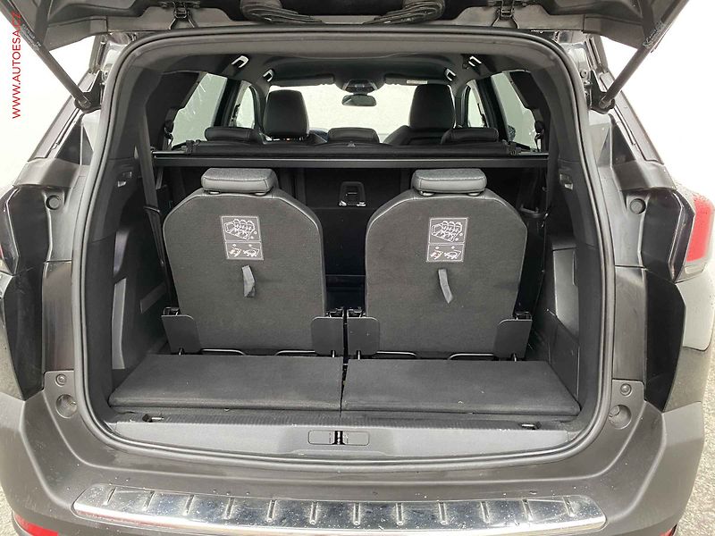 Peugeot 5008 (2019) 1.2 PT, GT Line, AT, LED - fotka 7 z 19