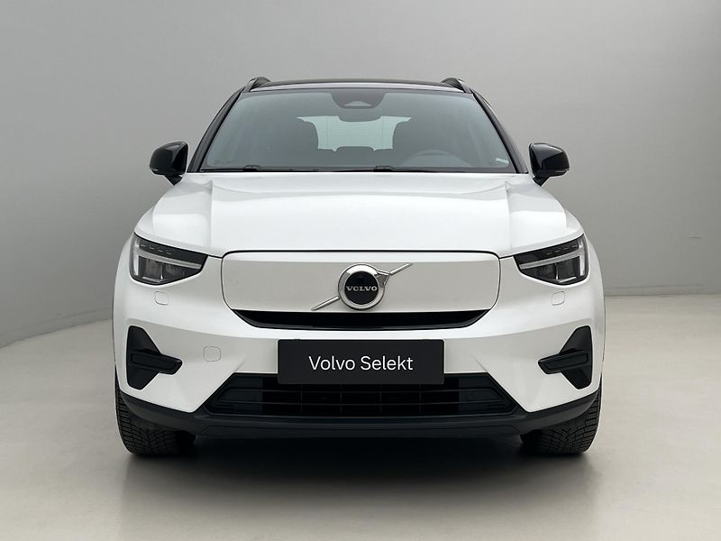 Volvo XC40 CORE RECHARGE SINGLE MOTOR AUT - fotka 14 z 46