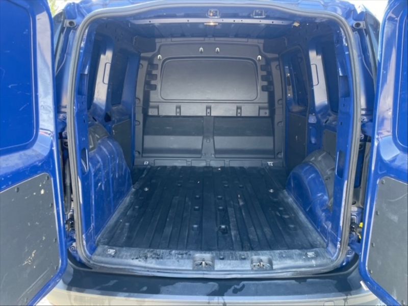 Volkswagen Caddy 2,0 TDI 75 - fotka 6 z 11