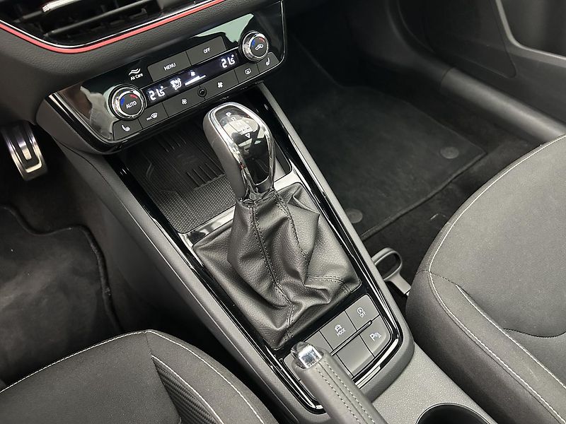 Škoda Scala 1.0 TS Monte Carlo - fotka 20 z 25