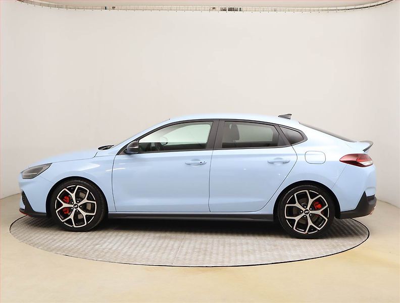 Hyundai i30 (2022) 2.0 N - fotka 3 z 23