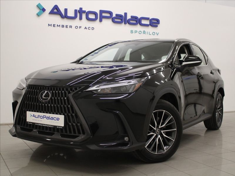 Lexus NX 350h 2,5 Hybrid Comfort TOP 29tkm. - fotka 1 z 24