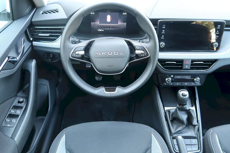 Škoda Kamiq (2025) Selection 1.0 TSI 85 kW - fotka 14 z 29