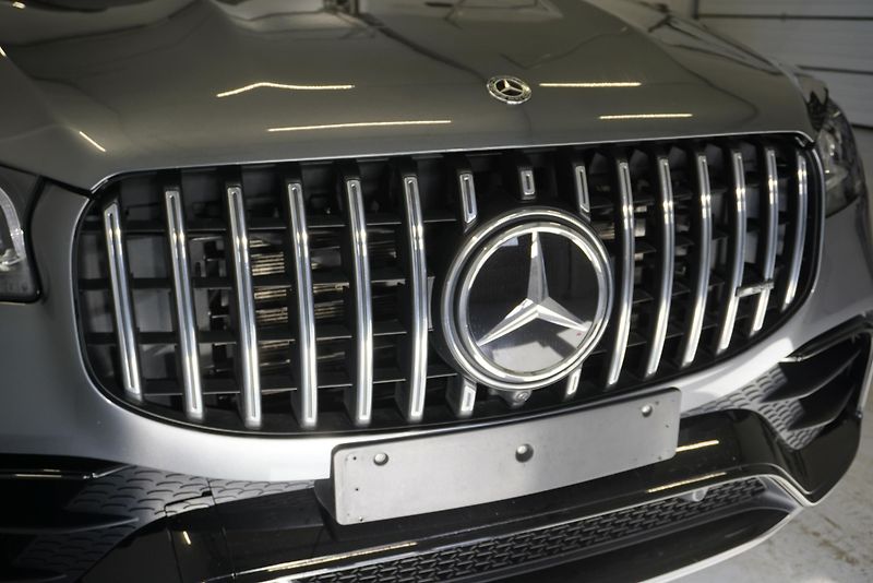 Mercedes-Benz GLS 63 AMG FULL OPTIONS - fotka 3 z 50