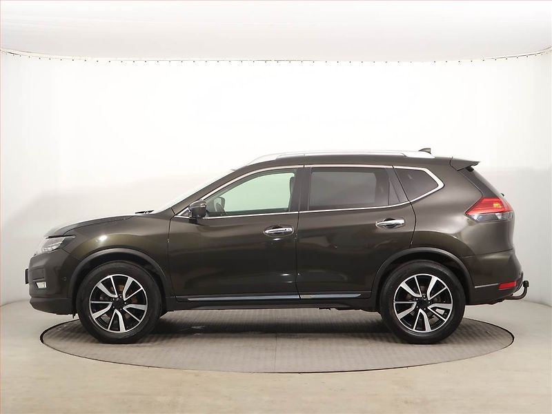 Nissan X-Trail (2017) 2.0 dCi, 4X4, Kůže, Navi - fotka 3 z 14
