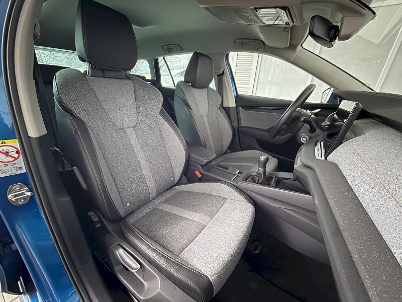 Škoda Octavia (2024) Combi Top Selection 1,5 TSI/ 1 - fotka 25 z 27