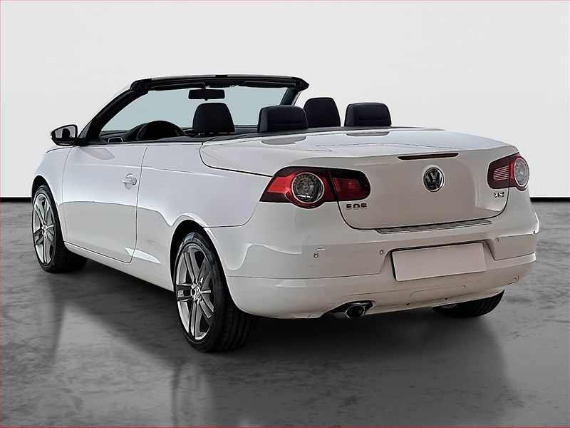 Volkswagen EOS (2009) Comfortline 2.0 TFSI - fotka 4 z 18
