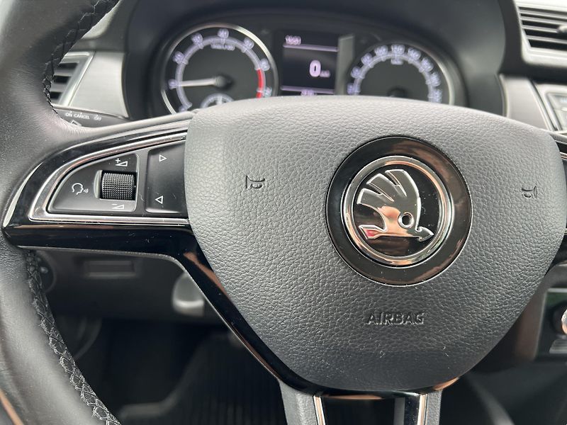 Škoda Fabia Style+ 1.0TSi KAMERA ČR 1.MAJ. - fotka 15 z 46