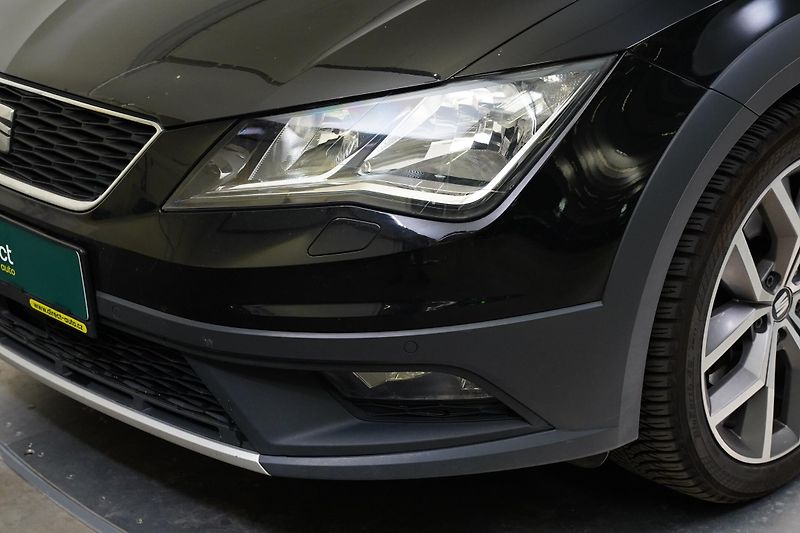 Seat Leon - fotka 9 z 27