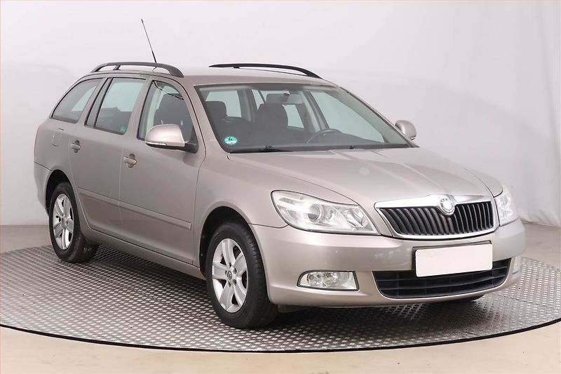 Škoda Octavia (2010) 1.6 TDI, Tempomat - fotografie inzerátu