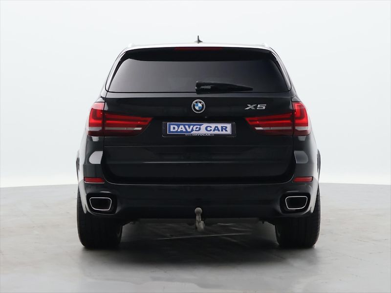 BMW X5 3,0 40d 230kW xDrive M-Paket C - fotka 6 z 32